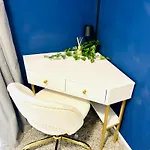 Luxx - Naehe Universitaet-kliniken-parken-kueche-wlan