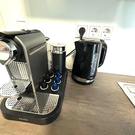 Апартаменты Luxx - Naehe Universitaet-kliniken-parken-kueche-wlan Ульм