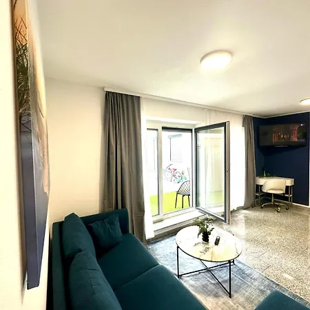 Апартаменты Luxx - Naehe Universitaet-kliniken-parken-kueche-wlan