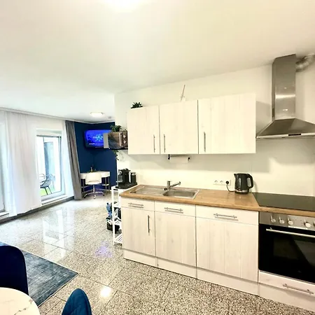 Luxx - Naehe Universitaet-kliniken-parken-kueche-wlan Апартаменты