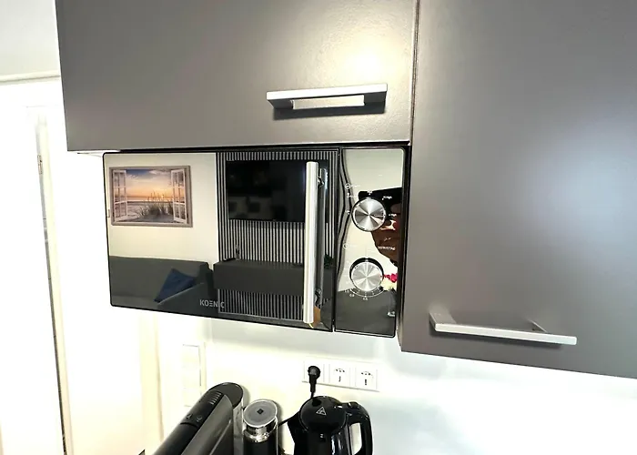 Luxx - Naehe Universitaet-kliniken-parken-kueche-wlan *